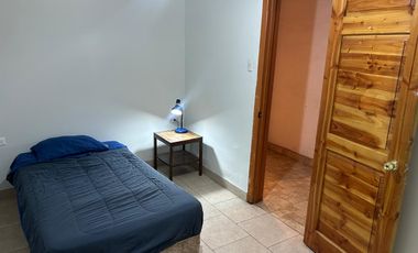 SE ARRIENDAN PIEZAS AMOBLADAS BARRIO BOGOTA, METRO ÑUBLE