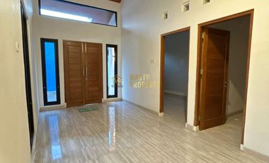 Rumah Murah Siap Huni 2 Lantai di Berbah Sleman