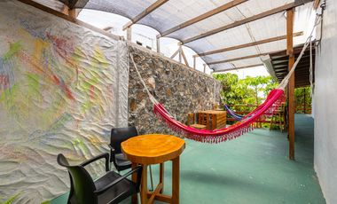 Hotel en Venta / Isla Sta. Cruz / Galapagos