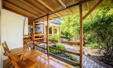 Hotel en Venta / Isla Sta. Cruz / Galapagos
