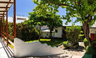 Hotel en Venta / Isla Sta. Cruz / Galapagos