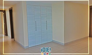 En Venta: Departamento de 2 Dormitorios con Vista al Mar en Poseidon, Manta