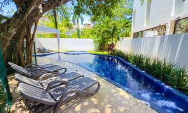 CASA de 3 niveles y rooftop con jacuzzi EL cielo residencial