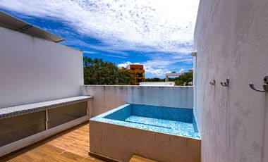 CASA de 3 niveles y rooftop con jacuzzi EL cielo residencial