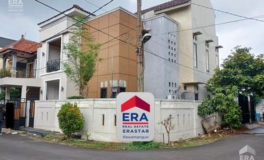 Dijual rumah Bagus Hook di Komplek Villa Asri Mustikajaya Bekasi