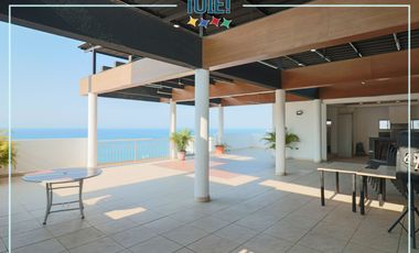 En venta: Departamento con vista al mar/ciudad en Barbasquillo-Manta