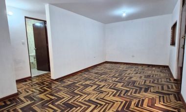 VENDO DEPARTAMENTO PRIMER PISO 67 M2 EN SURCO