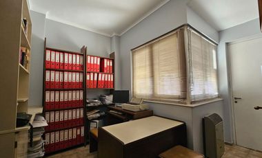 VÓRTICE INMOBILIARIA VENDE AMPLIA OFICINA EN AV. COLÓN, CAPITAL, MENDOZA