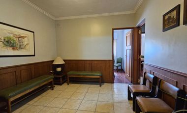 VÓRTICE INMOBILIARIA VENDE AMPLIA OFICINA EN AV. COLÓN, CAPITAL, MENDOZA