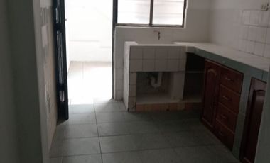 🏠✨ ¡OCASIÓN! VENTA DE DEPARTAMENTO / LOCAL – 84.05 m² – PRIMER PISO CON INGRESO INDEPENDIENTE 📍 Alt. Cuadra 33 de Av. Perú – A 3 cuadras paralelas