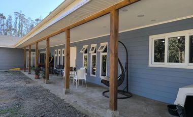 Venta De Casa En Parcela En Algarrobo