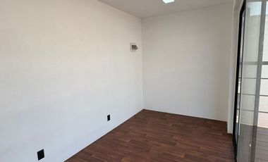 Renta Amplio Edificio Comercial de 543m2 en Col. Del Valle Centro