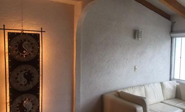 Excelente Casa, muy bien ubicada.