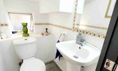 Estupenda casa en venta Laguna norte Valle Grande