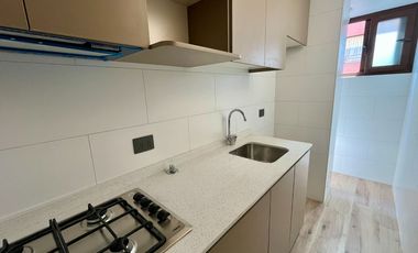 Se Vende Amplio Y Remodelado 2d+2b+estacion. Las Condes