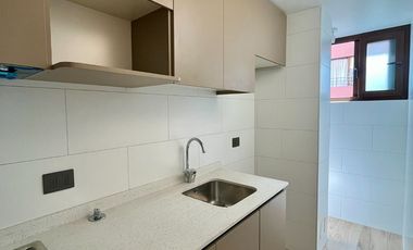 Se Vende Amplio Y Remodelado 2d+2b+estacion. Las Condes