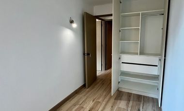 Se Vende Amplio Y Remodelado 2d+2b+estacion. Las Condes
