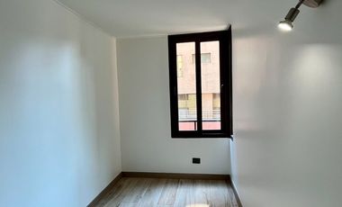 Se Vende Amplio Y Remodelado 2d+2b+estacion. Las Condes