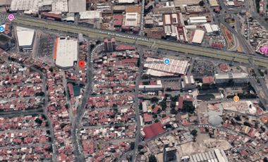 Inversión Segura y Rentable en Bienes Raíces, Casa en Col. Valle Dorado, Tlalnepantla, EDOMEX.