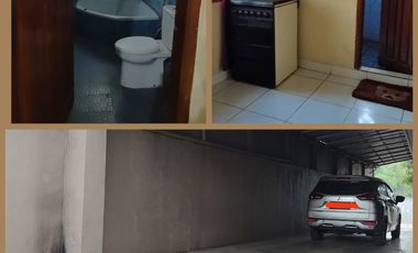 Jual Cepat RUMAH SEMI VILLA Bisa dibuat TOWN HOUSE Lokasi Cibiru bandung