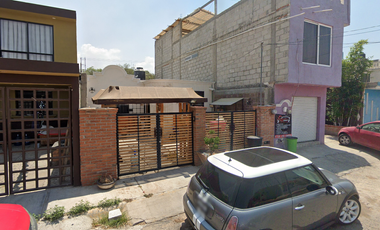 CASA EN VENTA EN FRACCIONAMIENTO EL PARAISO HIDALGO DE REMATE