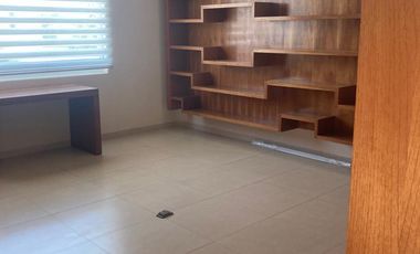 CASA EN RENTA LAS QUINTAS LEON GUANAJUATO