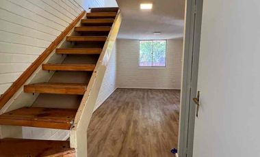 SE VENDE CASA EN LOS ANDES