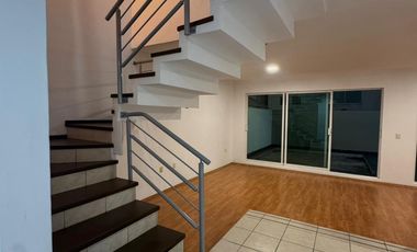 Casa en VENTA En Pachuca. Bonanza con 3 habitaciones, baños nuevos, zona segura