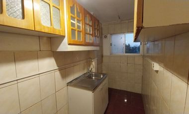 Acogedor Departamento 3 dormitorios 1 baño frente  avenida José Arrieta cercano a Tobalaba