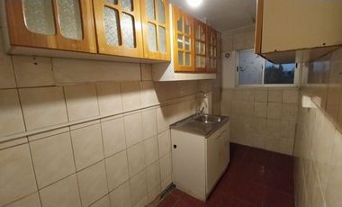 Acogedor Departamento 3 dormitorios 1 baño frente  avenida José Arrieta cercano a Tobalaba