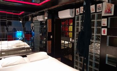 Establecimiento 14 dormitorios y 14 baños para uso motel o arriendo de habitaciones en Recoleta