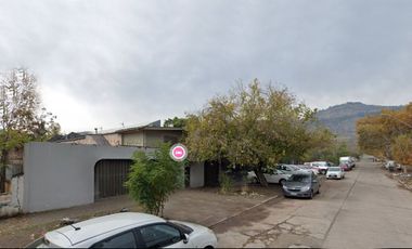 Establecimiento 14 dormitorios y 14 baños para uso motel o arriendo de habitaciones en Recoleta