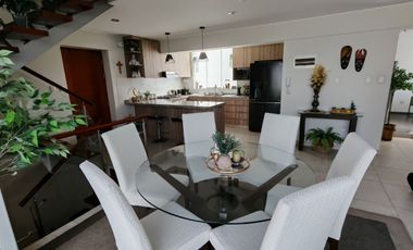 EXCLUSIVO TRIPLEX EN CAYMA CON ASCENSOR Y COCHERA