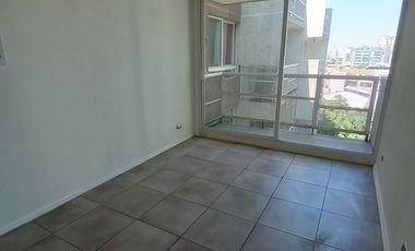 Dpto. 2 Dorm / 1 Baño / 1 Est./ 1 Bodega.-San Isidro, Santiago Centro.-