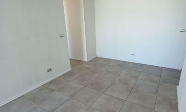 Dpto. 2 Dorm / 1 Baño / 1 Est./ 1 Bodega.-San Isidro, Santiago Centro.-