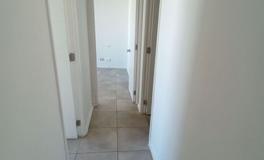 Dpto. 2 Dorm / 1 Baño / 1 Est./ 1 Bodega.-San Isidro, Santiago Centro.-