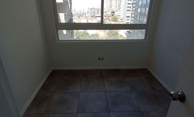 Dpto. 2 Dorm / 1 Baño / 1 Est./ 1 Bodega.-San Isidro, Santiago Centro.-