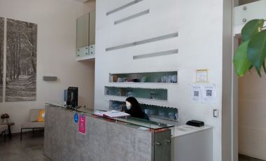 Dpto. 2 Dorm / 1 Baño / 1 Est./ 1 Bodega.-San Isidro, Santiago Centro.-
