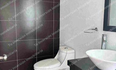 renta casa en lomas 888