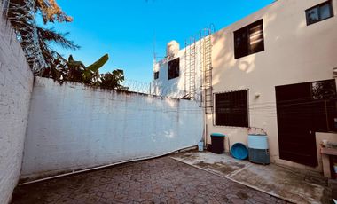 VENTA DE CASA SOLA DE DOS NIVELES EN CUAUTLA, MORELOS.
