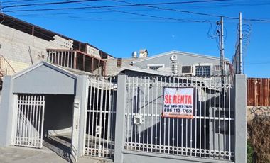 Casa en jardines del lago