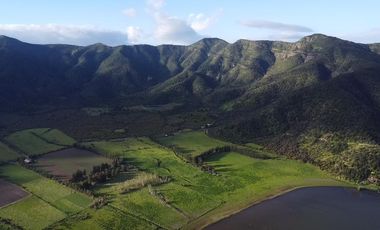 PARCELA LAGUNA ACULEO DE 19 HECTAREAS, PAINE