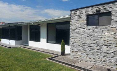 Venta Casa una sola planta, sector La Rivera, La Armenia, Valle de Los Chillos, Quito, Ecuador