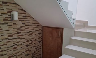 Hermosa CASA en CENTRO SUR