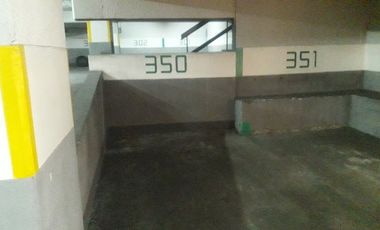 Estacionamiento Edificio Médico Apoquindo