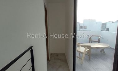 Casa amueblada de 3 recamaras en renta en Zante, Querétaro