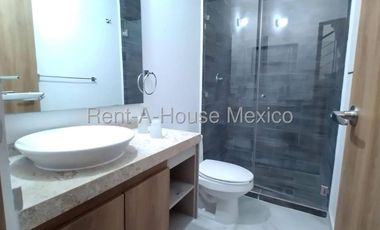 Casa amueblada de 3 recamaras en renta en Zante, Querétaro