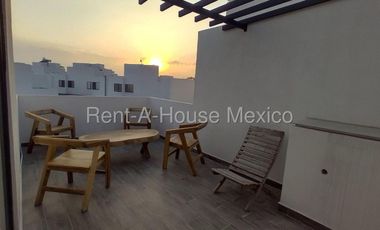 Casa amueblada de 3 recamaras en renta en Zante, Querétaro