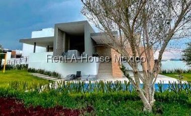 Casa amueblada de 3 recamaras en renta en Zante, Querétaro