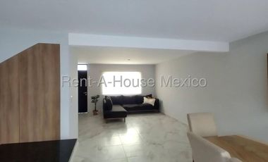 Casa amueblada de 3 recamaras en renta en Zante, Querétaro